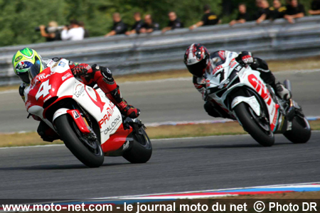 Alex Barros et Carlos Checa - Grand Prix MotoGP de République Tchèque 2007 : le tour par tour sur Moto-Net.Com