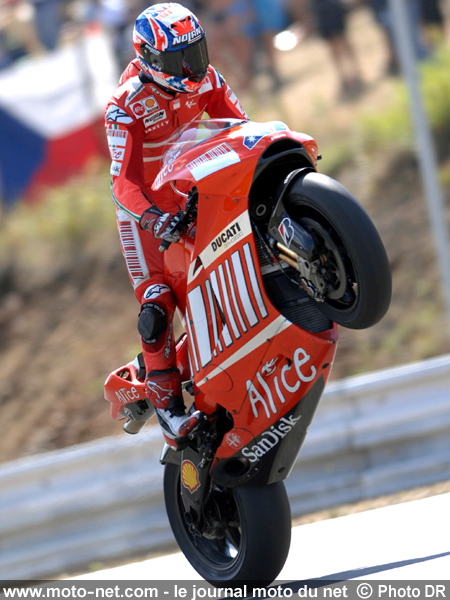 Casey Stoner - Le Grand Prix de Saint-Marin MotoGP 2007 : la présentation sur Moto-Net