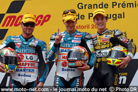 1er Hector Faubel, 2ème Gabor Talmacsi et 3ème Pol Espargaro - Grand Prix Moto du Portugal 2007 : le tour par tour sur Moto-Net.Com