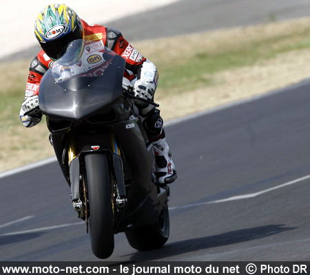 Troy Bayliss - Épreuve Mondial Superbike et Supersport Vallelunga 2007 : la présentation sur Moto-Net.Com