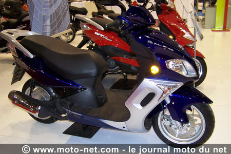 Peudeot Sum Up - Mondial du deux-roues 2007 : Peugeot étoffe sa gamme de scooters