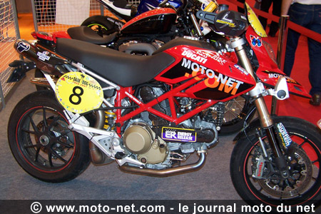 Hypermotard Moto-Net.Com - Ducati sous le secret jusqu'à Milan !
