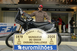 Vainqueur du Challenge ASO-FFM, Julien Gauthier partira sur le Dakar 2008 au guidon d'une moto fournie par Méca'System