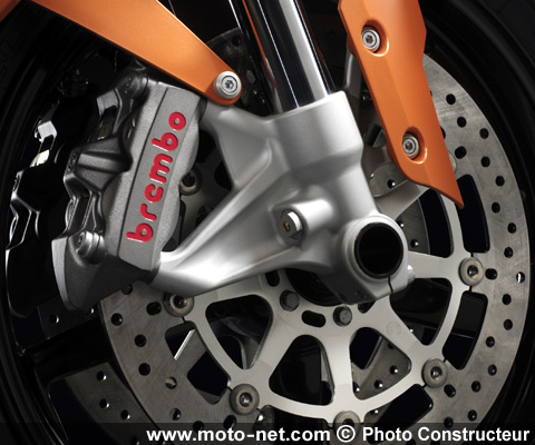 Nouveauté KTM 2008 : La RC8 entre dans la valse Superbike
