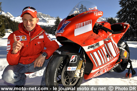 Casey Stoner et la GP8 - Ducati dévoile sa nouvelle moto... et ses ambitions !