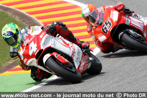 Alex Barros et Loris Capirossi en 2007 sur la Ducati GP7 - 2008 sans Alex Barros : syndrome du temps qui passe