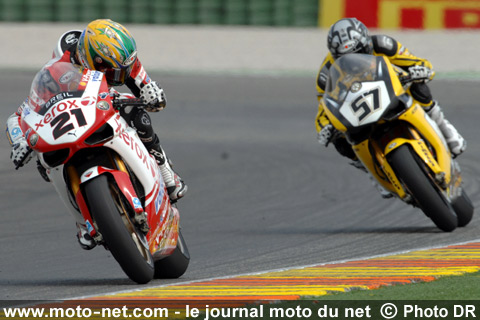 Troy Bayliss et Lorenzo Lanzi - Le Superbike met le feu à Valence !