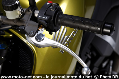 Test Honda CB1000R : La CB1000R est fin prête pour cet été !