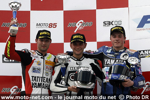1er David Perret, 2ème Julien Enjolras et 3ème Mathieu Ginès - Deuxième épreuve du Championnat de France Superbike 2008 à Nogaro