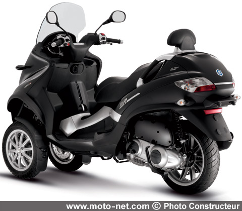 Test Piaggio MP3 LT : Le maxi scooter pour tous !