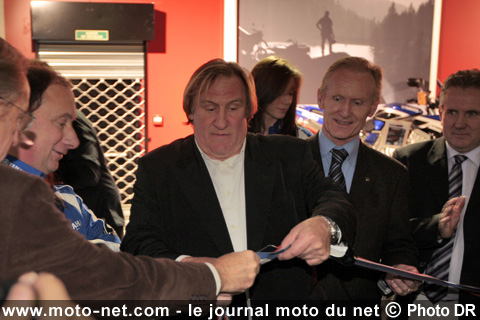 Depardieu inaugure la nouvelle concession Yamaha Les 2 roues à Roissy-en-France