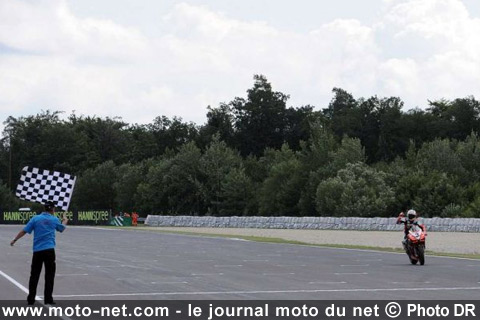 Max Biaggi - Mondial Superbike République Tchèque 2009 : Le King of Brno frappe encore