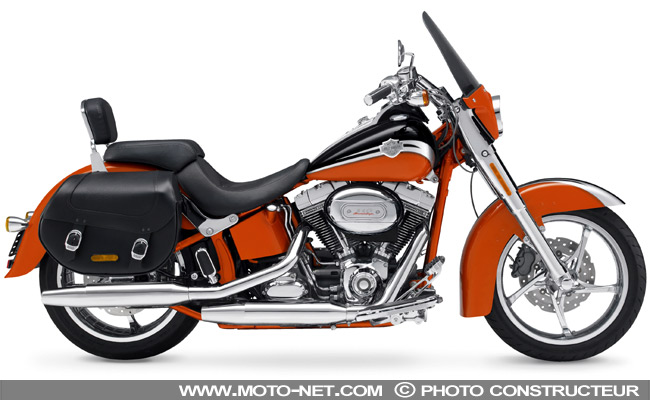  CVO Softail Convertible - Quatre nouveaux modèles Harley-Davidson en 2010