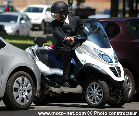 Test Piaggio MP3 Hybrid : Prise de contact avec le MP3 Hybrid