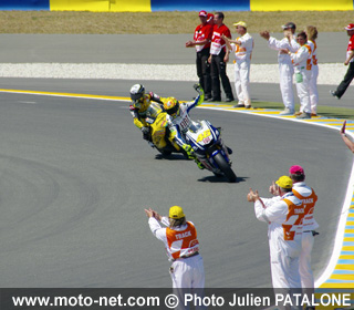 Le Mans - MotoGP : victoire de Lorenzo devant Rossi