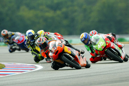 Grand Prix moto de République tchèque 2004 : le tour par tour