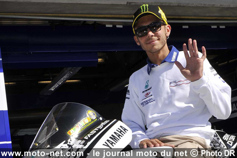 Valentino Rossi chez Ducati : c'est officiel !
