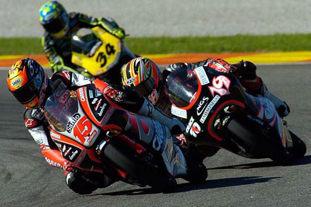Grand Prix moto de Valence 2004 : le tour par tour