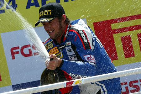 Les manches Superbike et Supersport de Valence 2005 sur Moto-Net