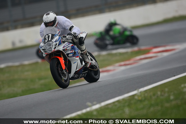 Galerie photo Bol d'Or 2014 (02) : départ et premières heures de course