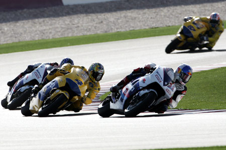 Le Grand Prix du Qatar Moto 2005 : le tour par tour sur Moto-Net