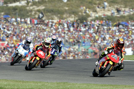 Le Grand Prix de Valence Moto 2005 : le tour par tour sur Moto-Net