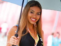 Moto GP : l'umbrella girl la plus sexy du GP d'Argentine