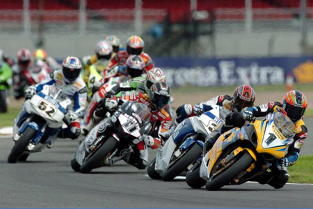 Les manches Superbike et Supersport de Silverstone 2006 sur Moto-Net