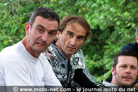Tour Moto Pyrénéen 2006 : soleil, montage et rigolade