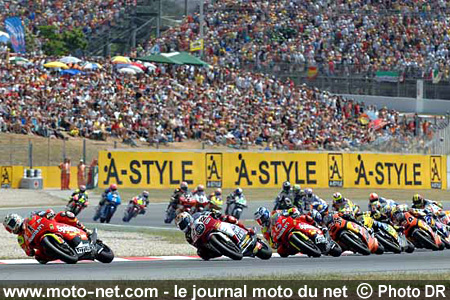 Grand Prix Moto de Catalogne 2007 : le tour par tour sur Moto-Net.Com