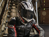 Essai longue durée : casque moto Scorpion EXO-2000 Air 2014