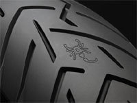 Nouveauté pneus moto : Pirelli bonifie son Scorpion Trail