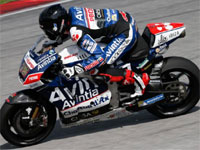 Moto GP : la chute de Loris Baz à Sepang vue par son airbag