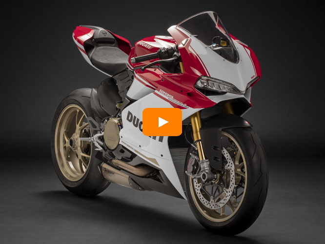 Nouveauté moto : la Ducati 1299 Panigale S Anniversario entre en piste à la WDW