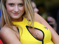 Galerie photo des 24H Moto 2013 (2/6) : les filles les plus sexy