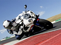 3 jours d'essai S 1000 RR sur circuit avec le team officiel BMW