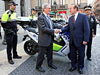 La police municipale de Barcelone s'équipe en scooters électriques BMW C Evolution