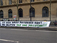 Interdiction des motos en ville : la FFMC obtient un rendez-vous à la mairie de Paris