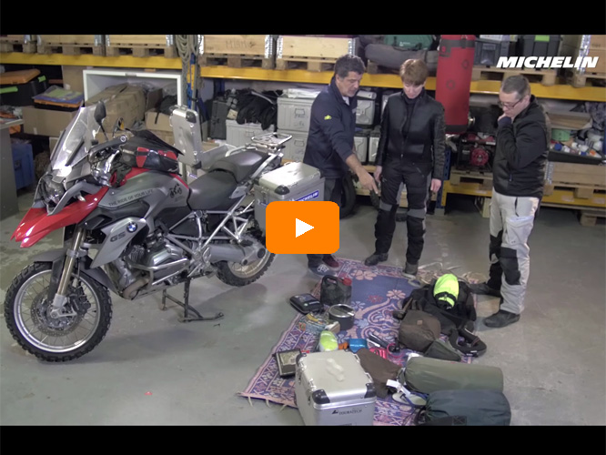 Tutoriels vidéo : comment partir loin et à deux à moto