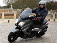 Les nouveaux Xmax débarquent : essai du 250 cc