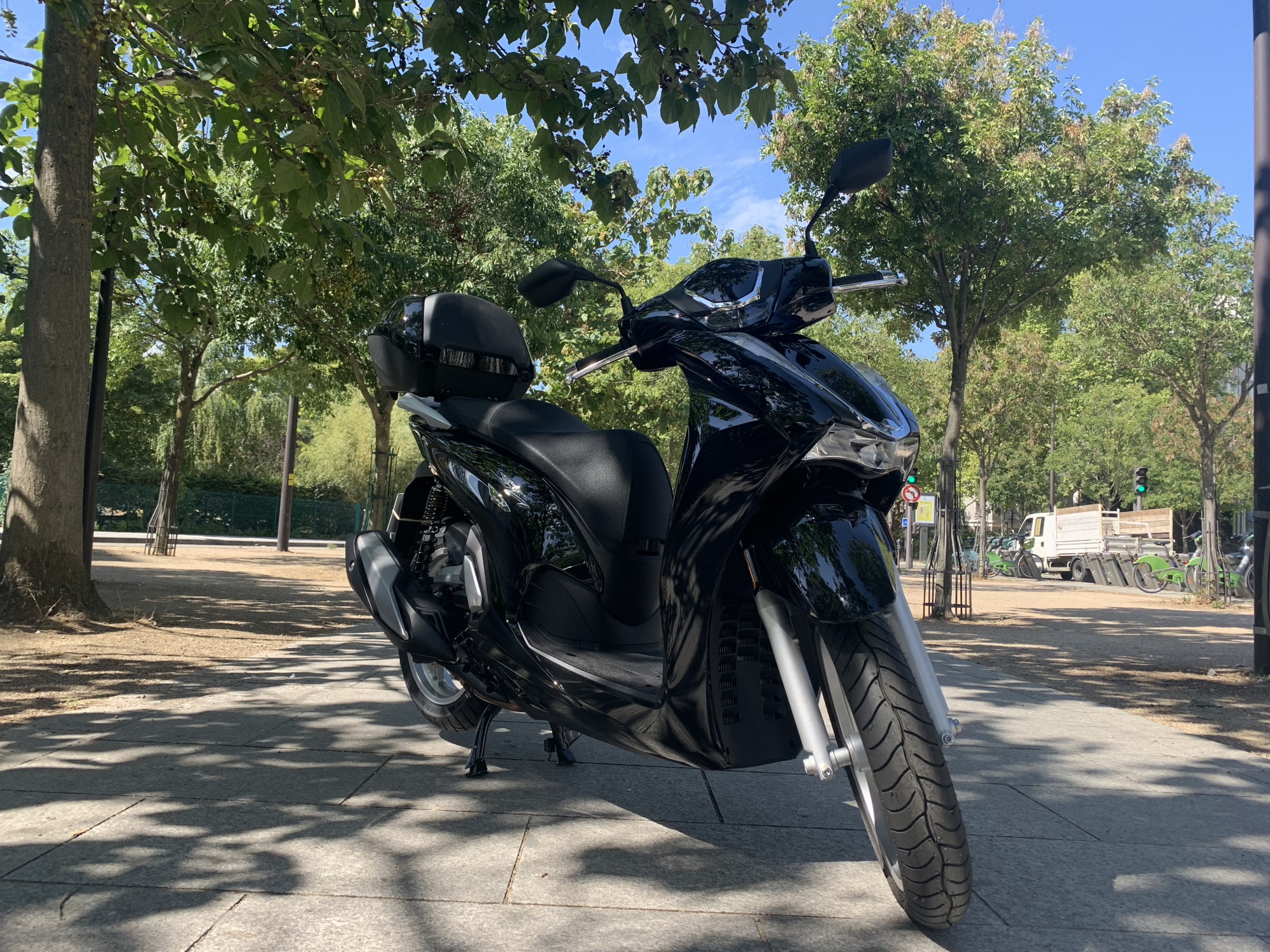 HONDA 350 SH 300 HONDA 350 SH 300
