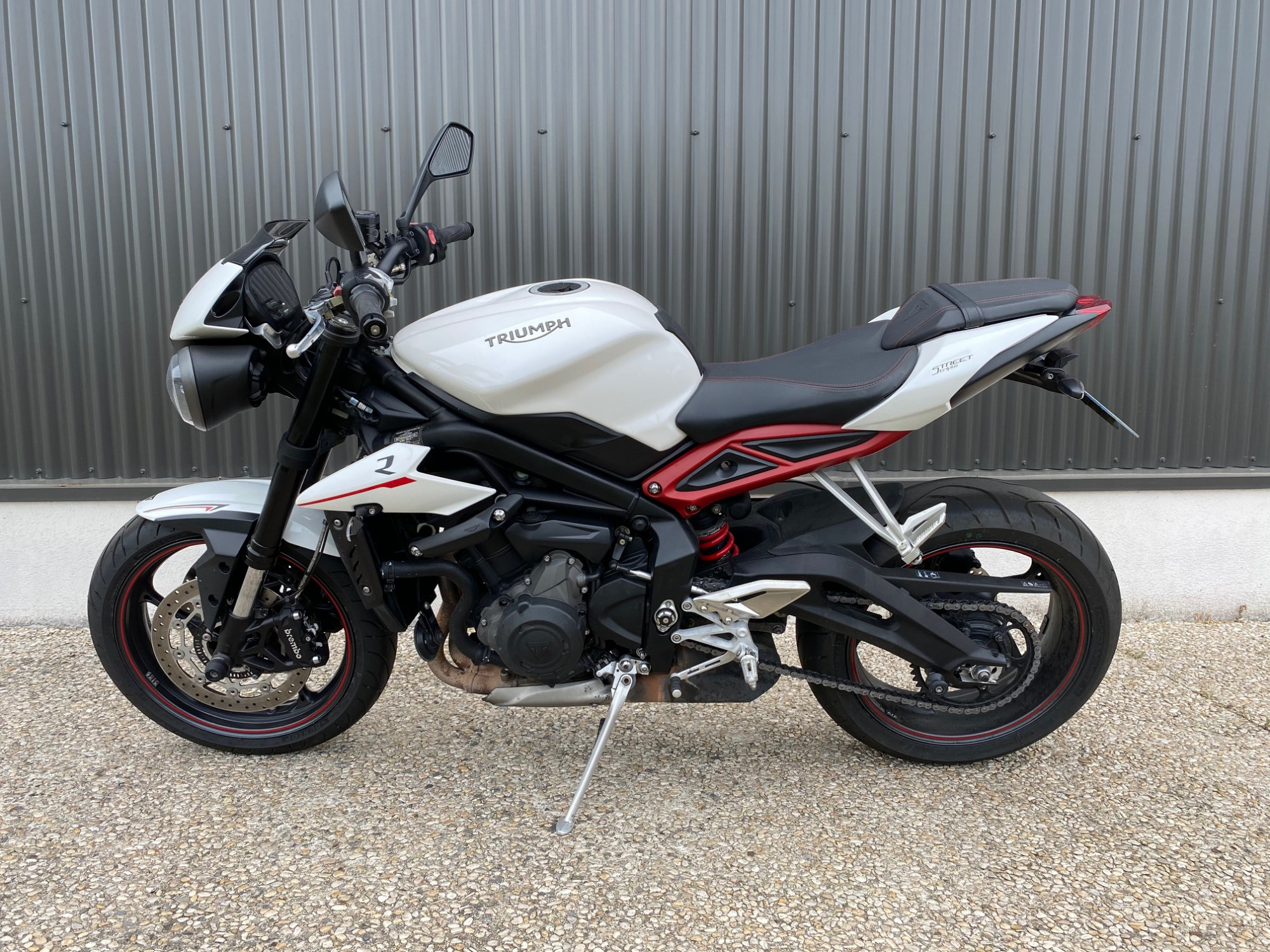 triumph 765r