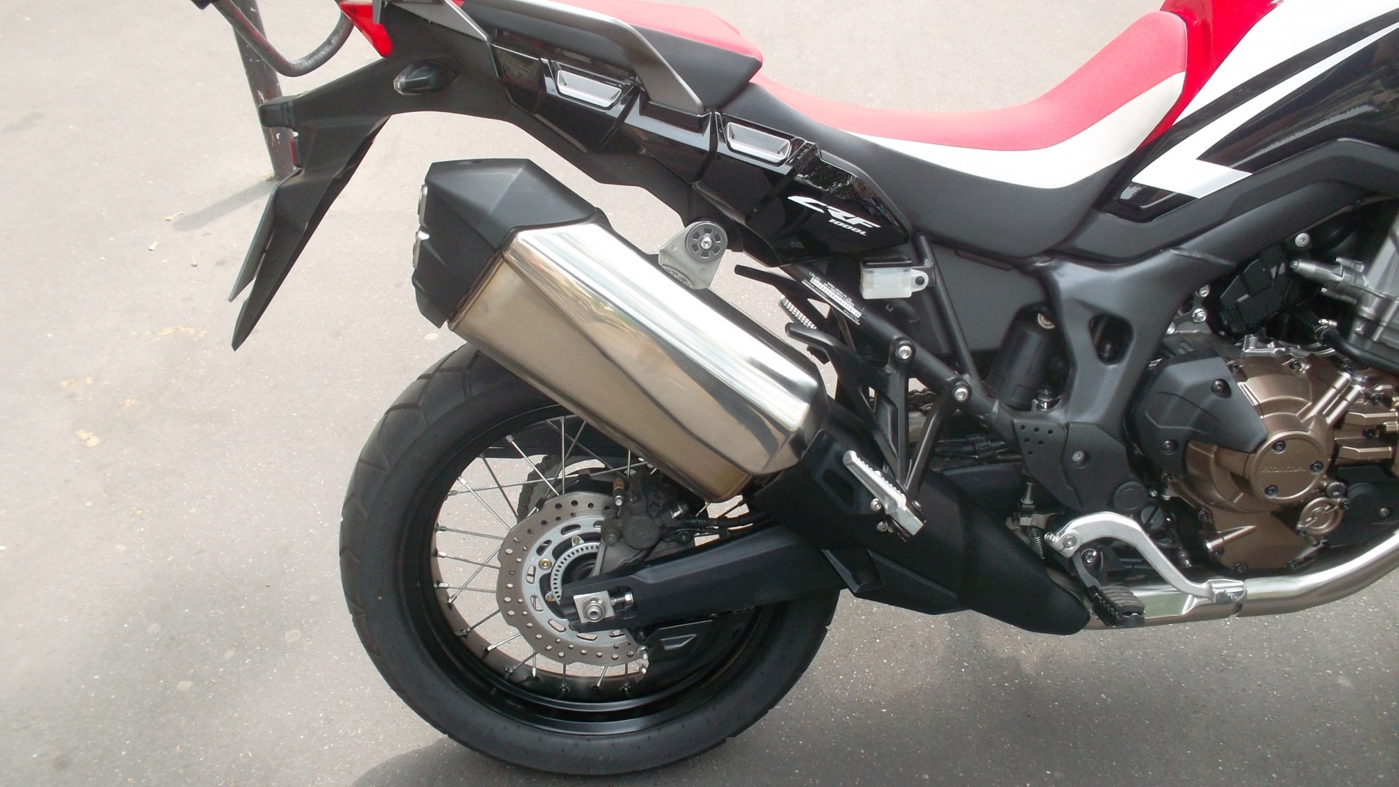 honda crf 1000 dct