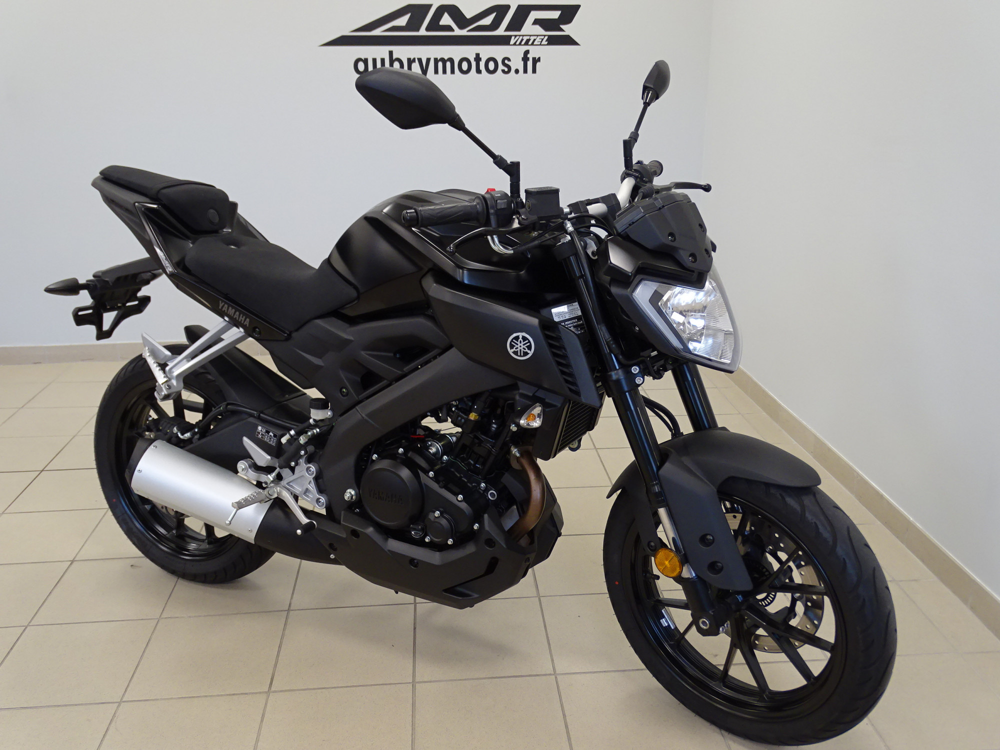 YAMAHA 125 MT 125