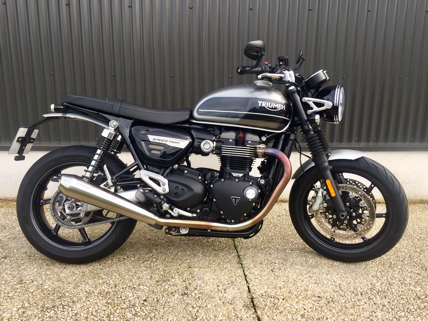 speed twin vance and hines