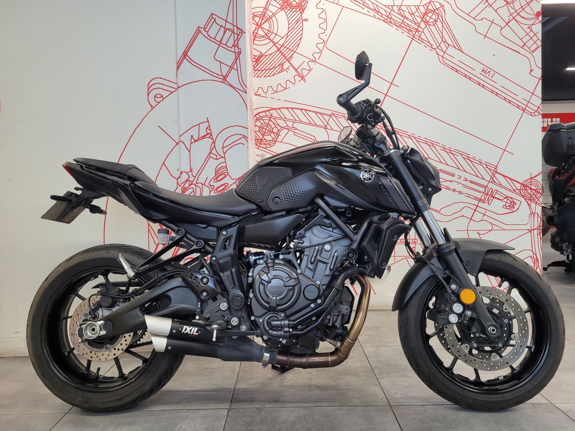 YAMAHA 689 MT-07