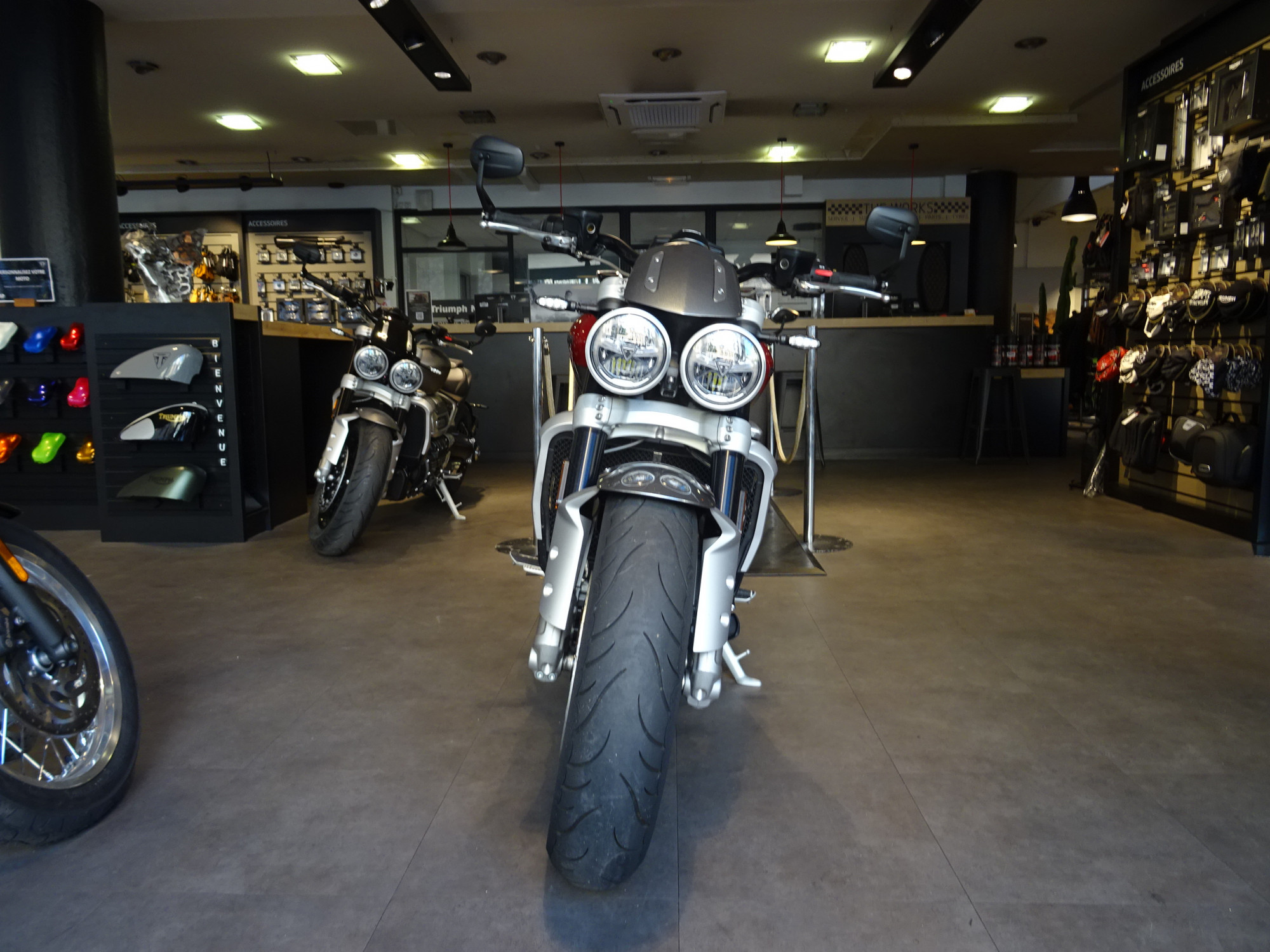 triumph rocket 3 r engine