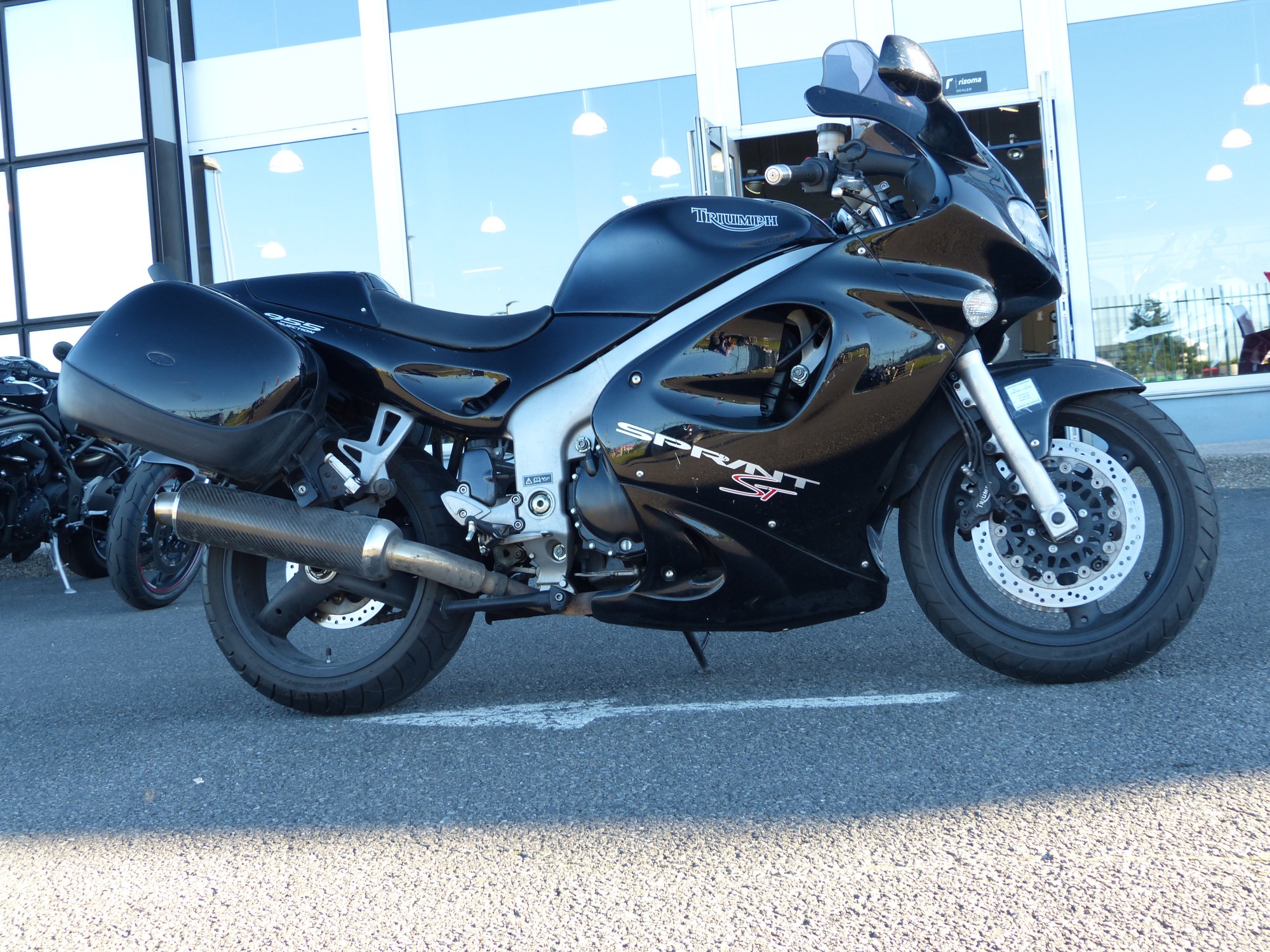 triumph sprint 955