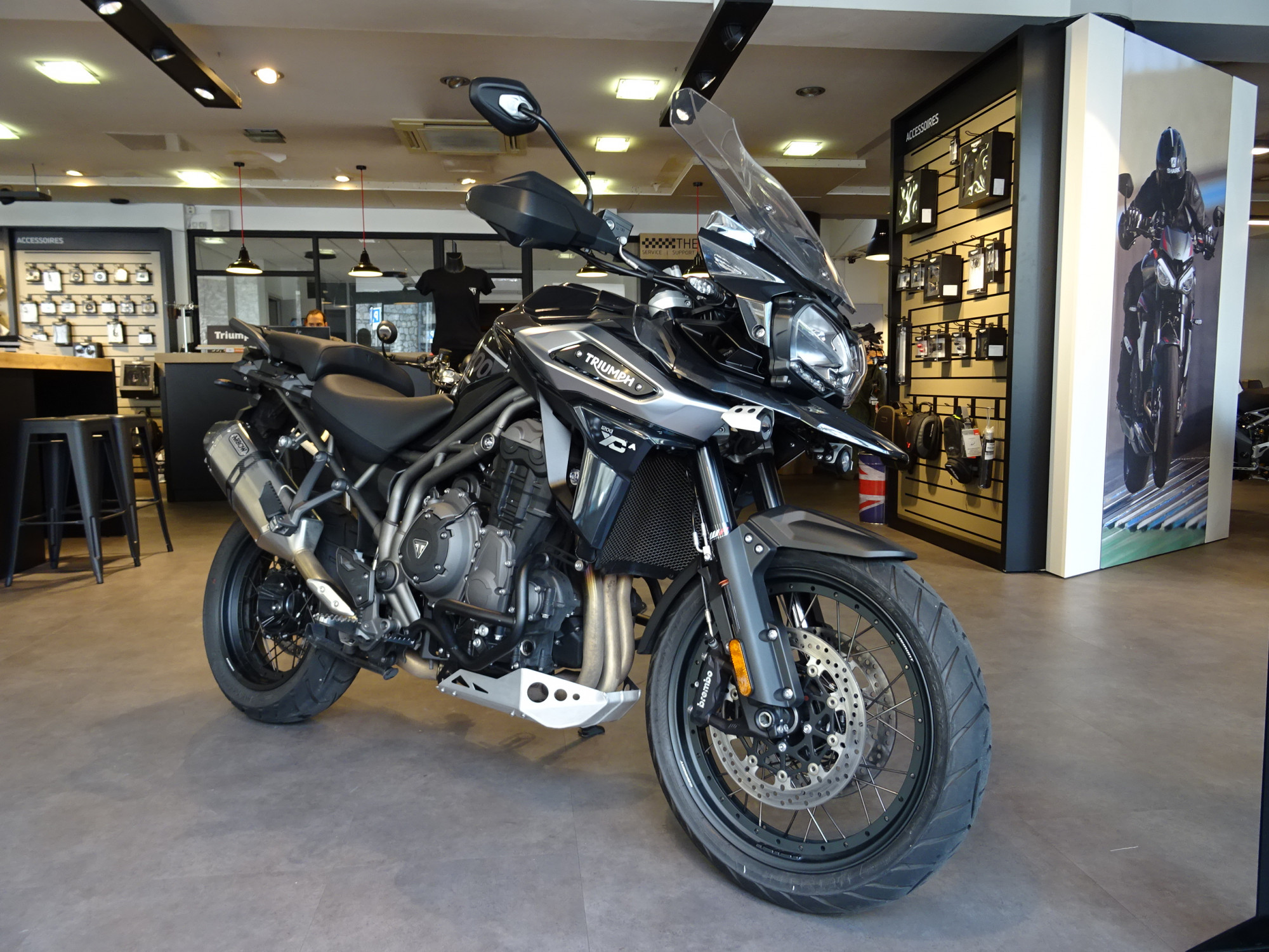 triumph explorer 1200 xca