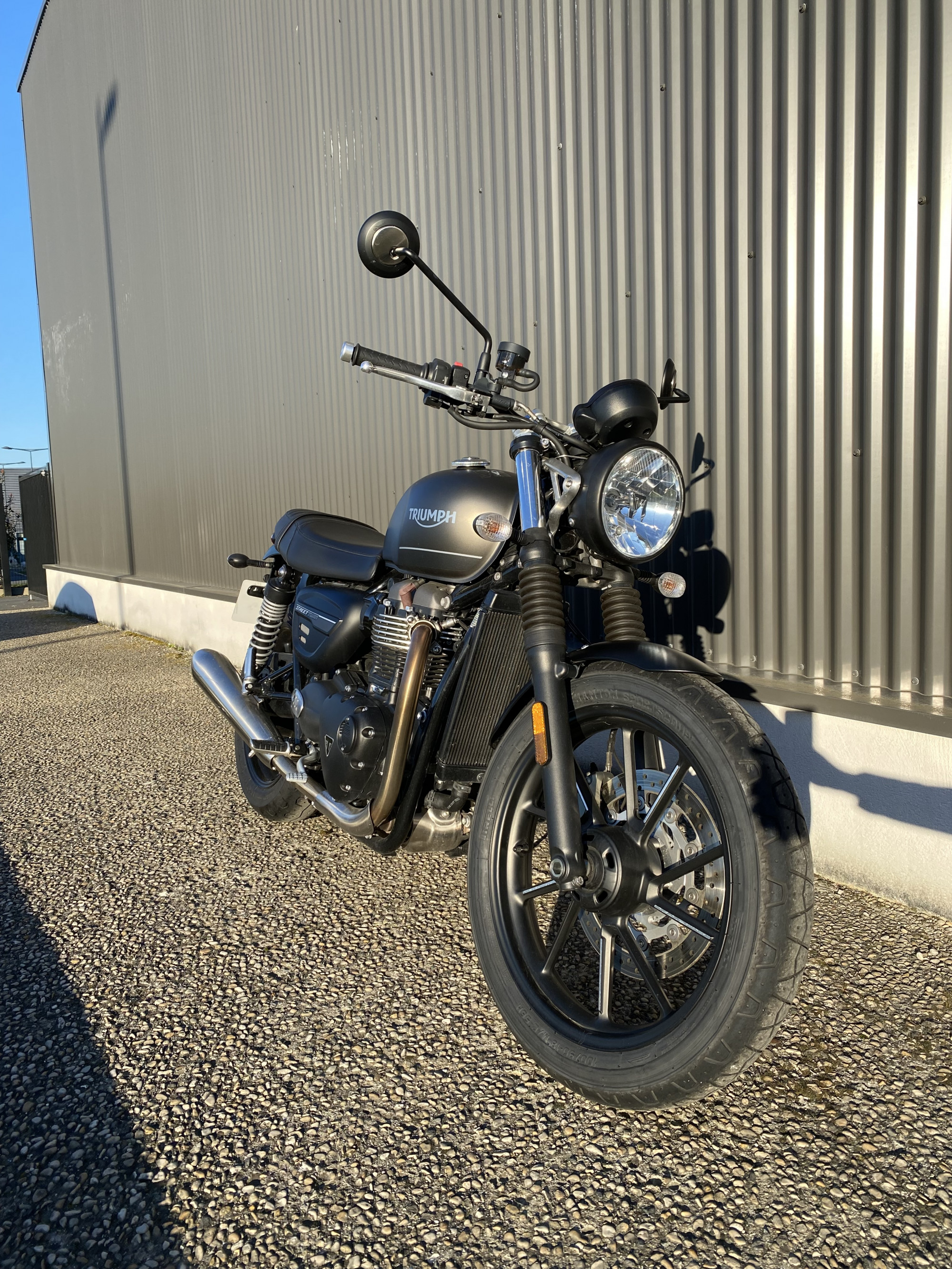 TRIUMPH 900 STREET TWIN  900